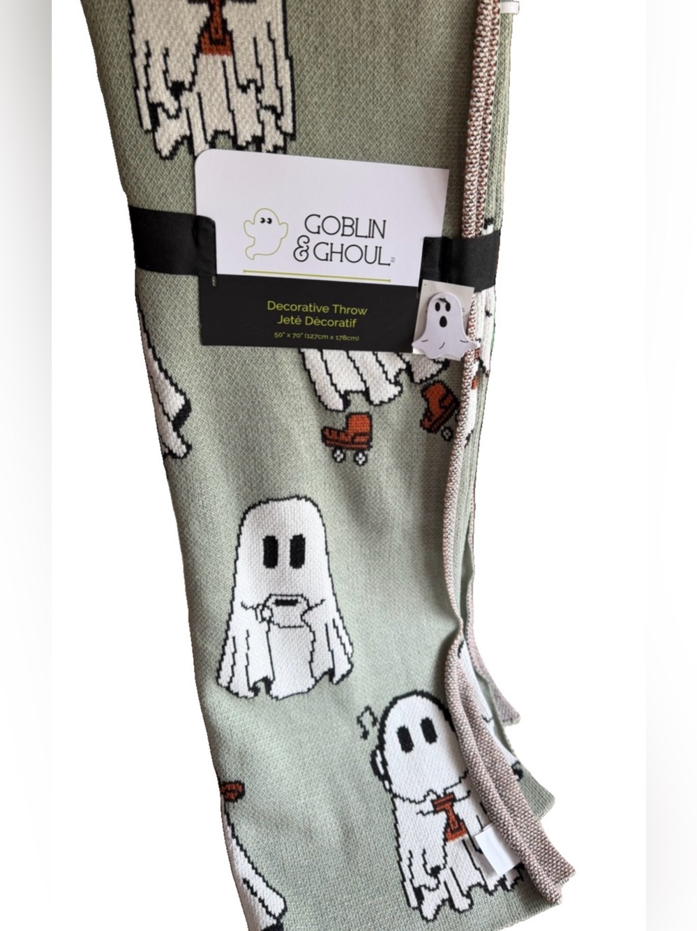 Goblin & Ghoul Halloween Ghost skating reading mug knit throw Blanket 50x70 NWT